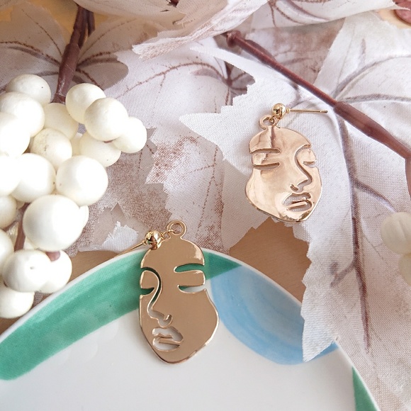 Girl Face Drop Earring - Picture 2 of 7